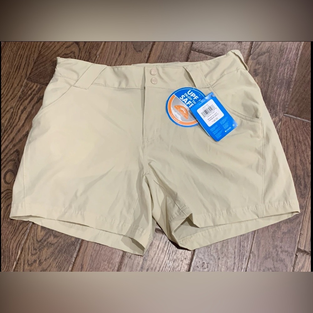 NWT Women’s Size 10 Columbia Shorts PFG  Coral Point III - 5” Inseam 🔥